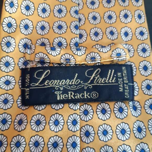 Leonardo Strelli Tie Rack 100% Silk Tie Golden Yellow w/ White & Blue Pattern - Picture 4 of 12